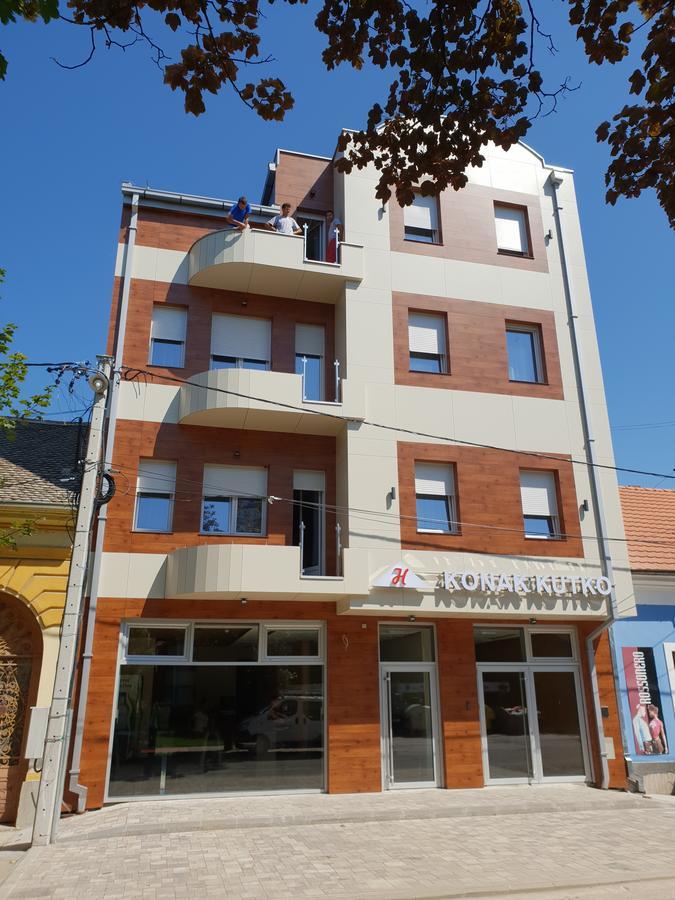 Konak Kutko Pančevo エクステリア 写真